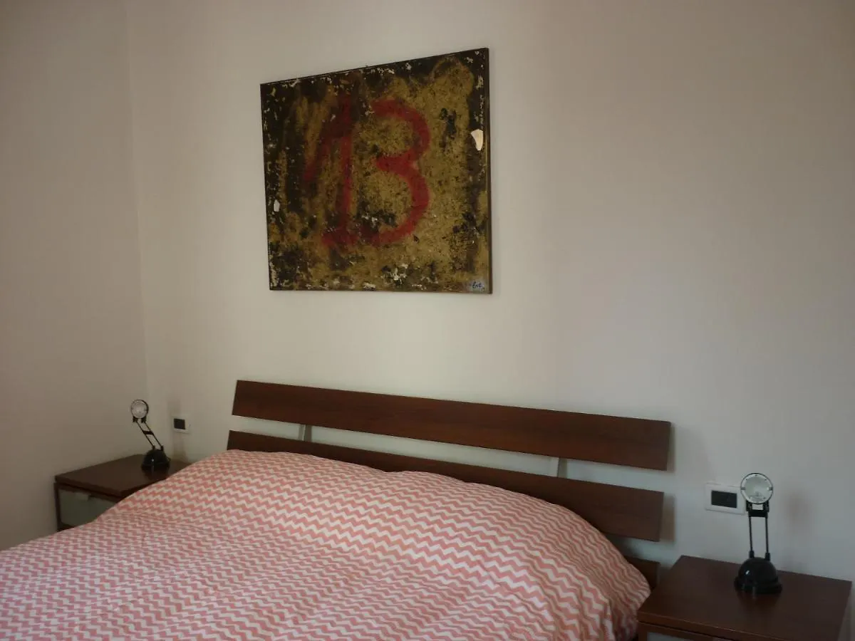 Apartment Serlio 24 2 Bologna Italy